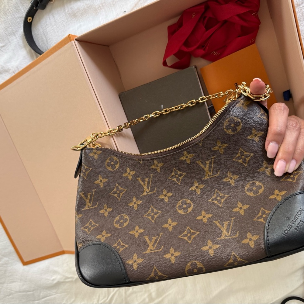 Louis Vuitton Boulogne PM Monogram Brown and Black Women's Bag - Picture 2 of 9